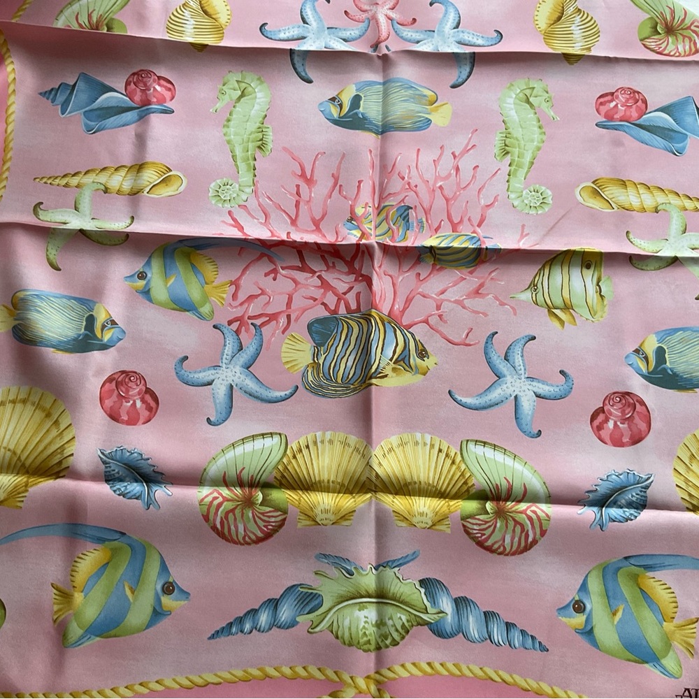 Atlantis Paradise Island Bahamas Scarf Ocean Fish Italian Silk Made In Italy
